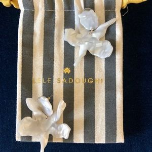 Lele Sadoughi Small Paper Lily Earrings